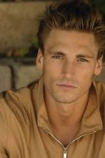 Watch Abducted: Fugitive for Love 123movies